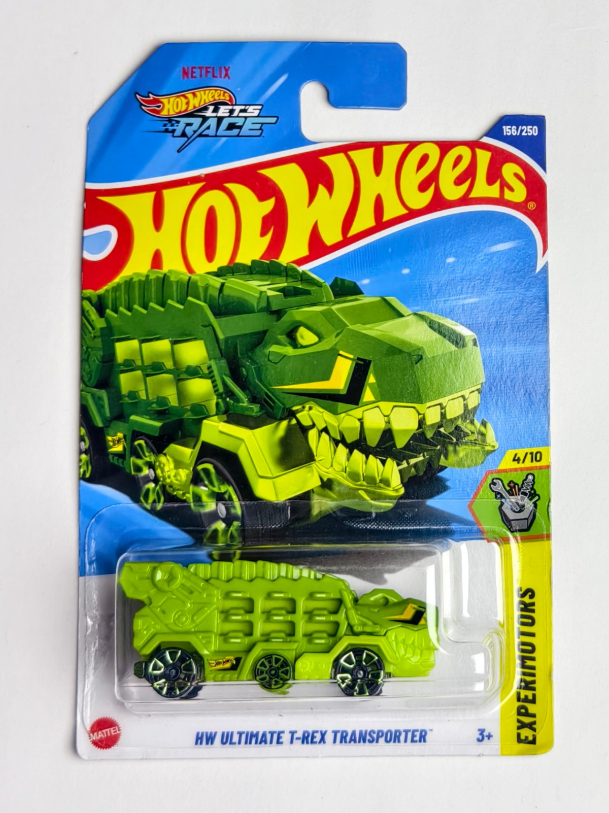 HW Ultimate T-Rex Transporter