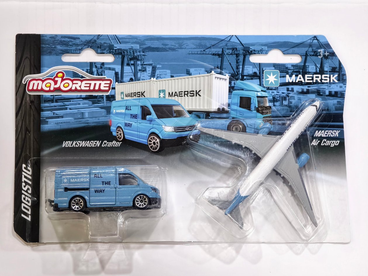 Volkswagen Crafter + Maersk Air Cargo Logistics