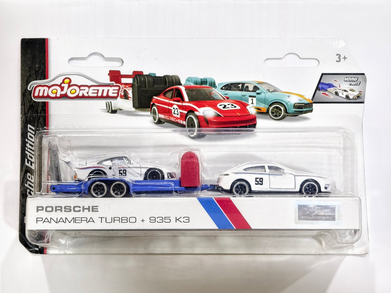 Porsche Edition Team Transport Panamera Turbo + 935 K3 Majorette