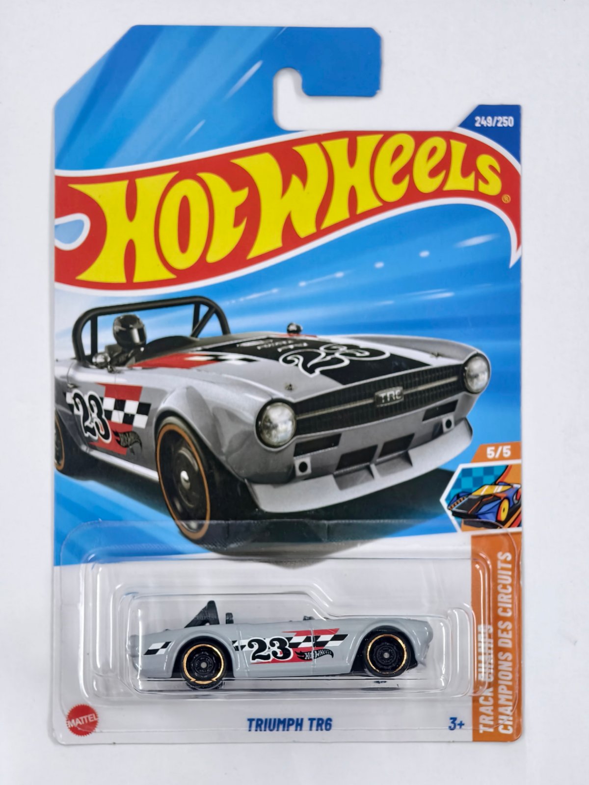 Triumph TR6 Grey