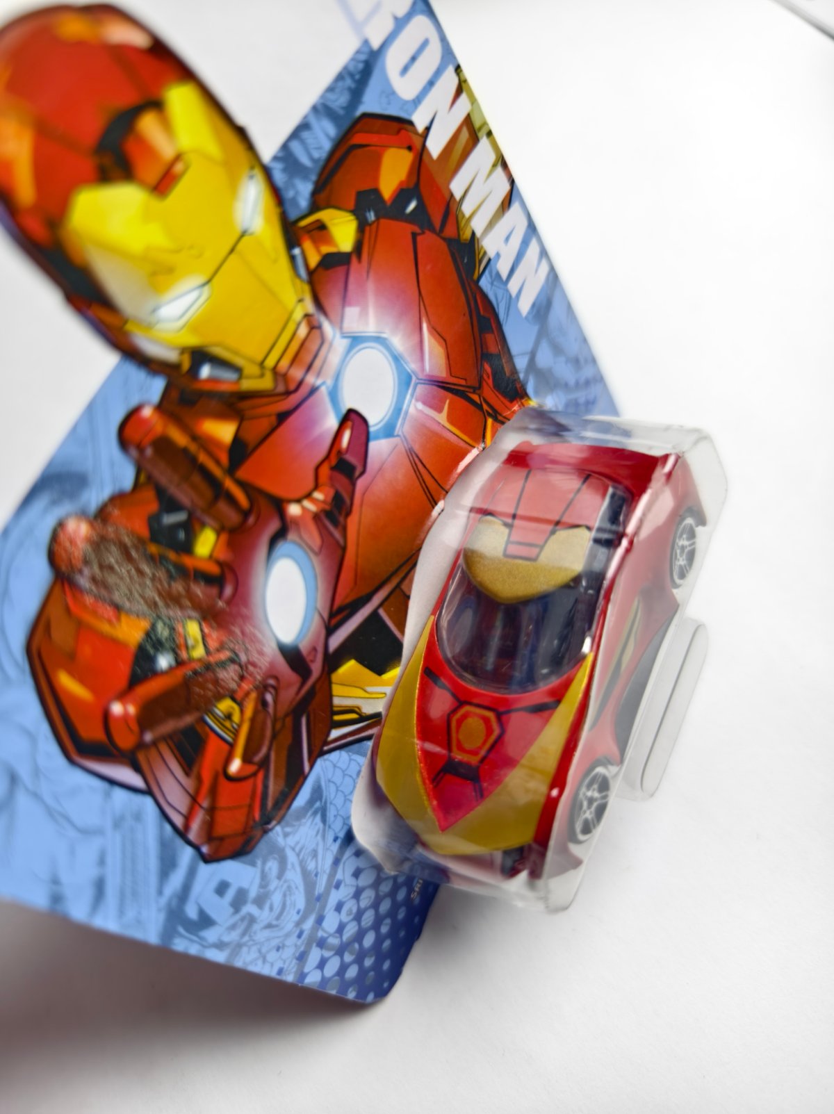 Iron Man Rapid Racer 02/10 Marvel Go