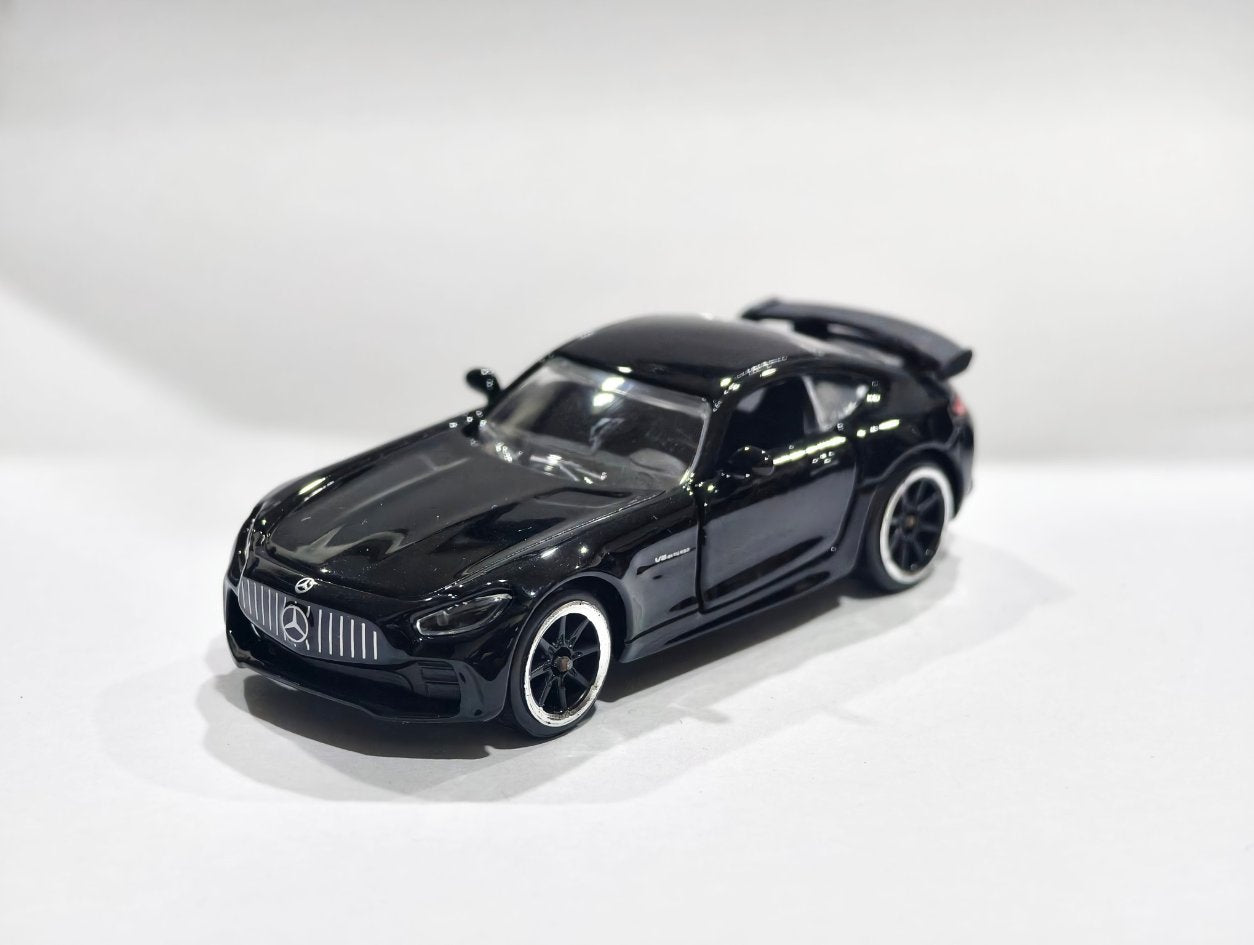 Mercedes-AMG GT R Black Edition Loose