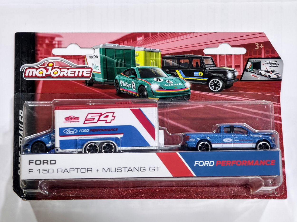 Ford Team Transport F-150 Raptor + Mustang GT Race Trailer