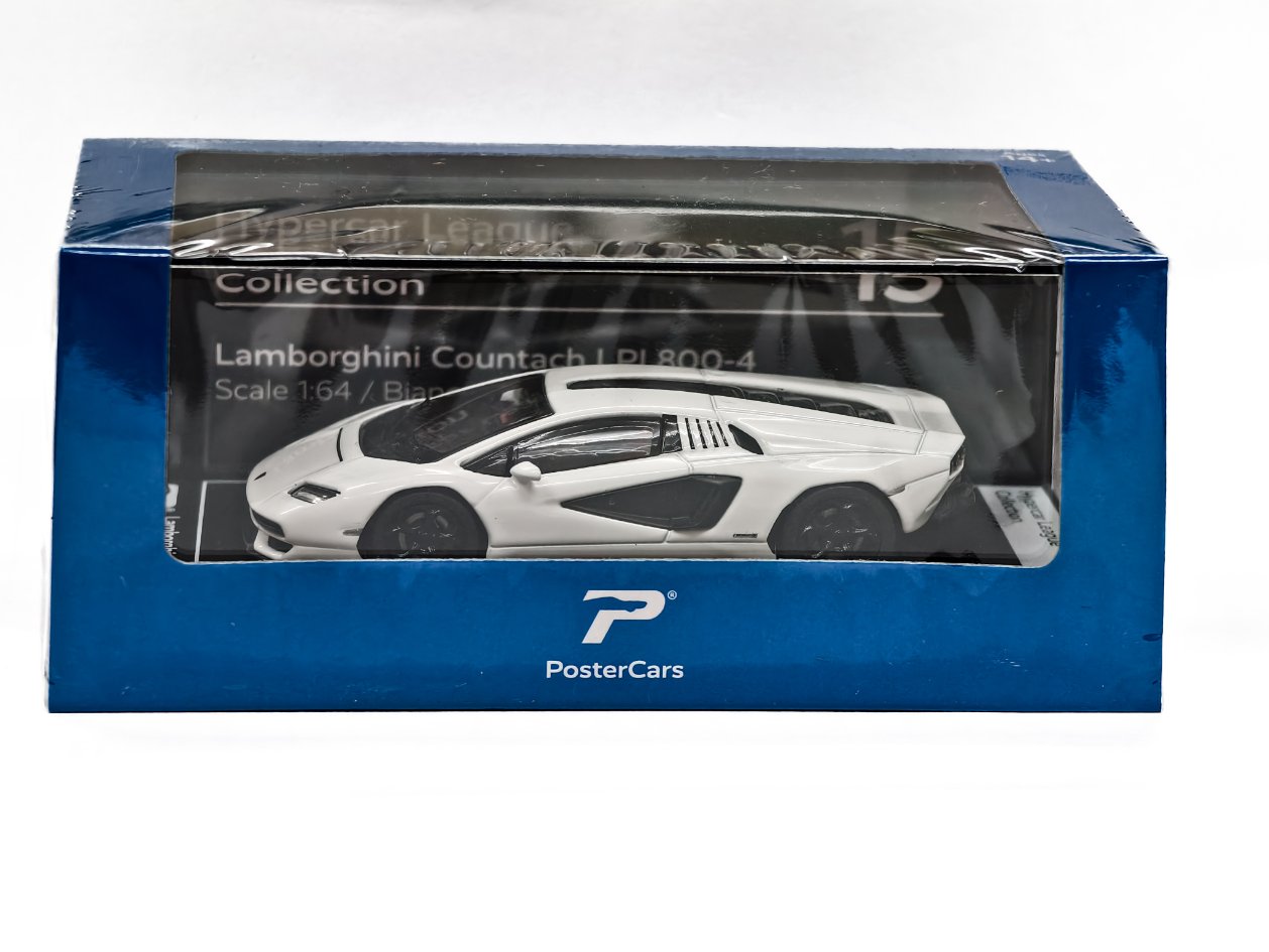 Lamborghini Countach LPI 800-4 (Bianco Siderale) 1:64