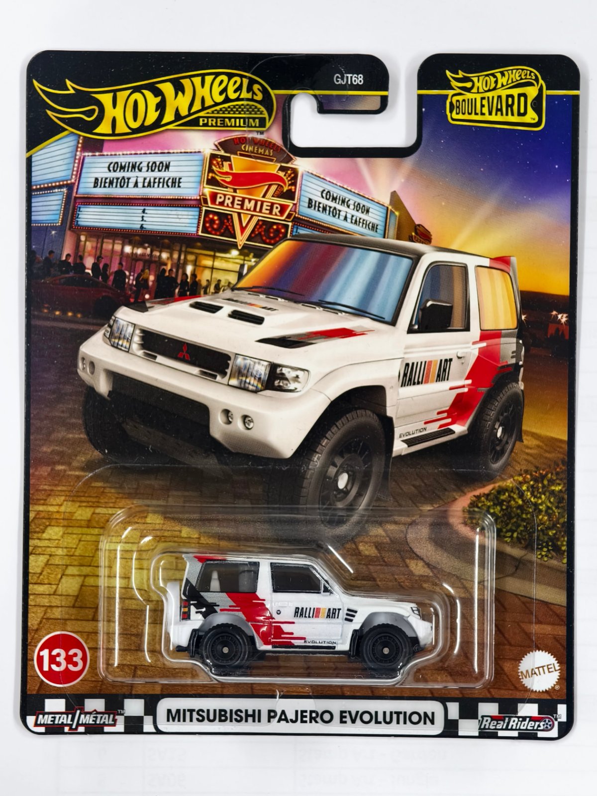 Mitsubishi Pajero Evolution Hot Wheels Boulevard White